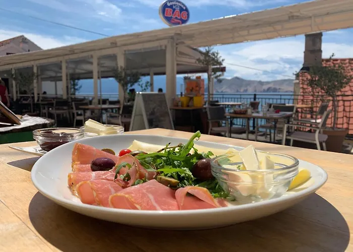 Apartments Baska