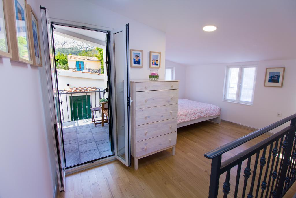 Apartment Apartments Baska *