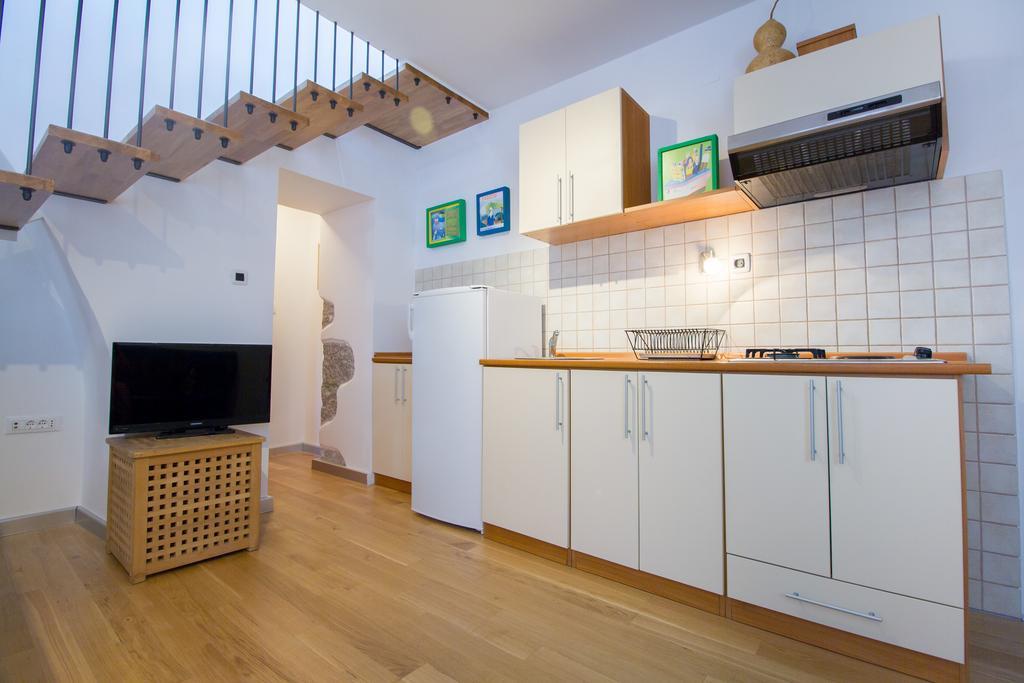 Apartments Baska